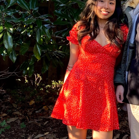 ONLY WORN ONCE FOR SPECIAL OCCASION - Picture 4 of 5